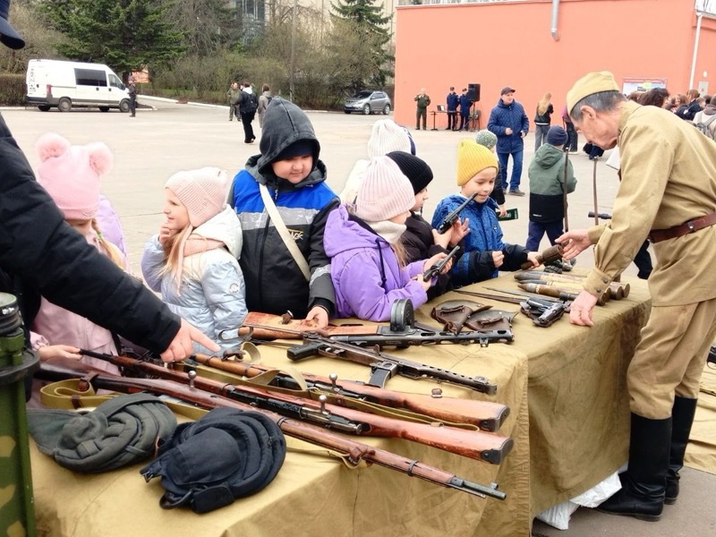В Воронеже прошла военно-патриотическая акция «День призывника» .