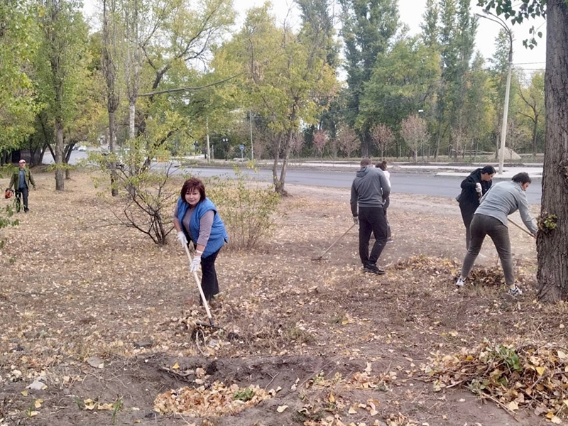 В Воронеже продолжаются работы по благоустройству.