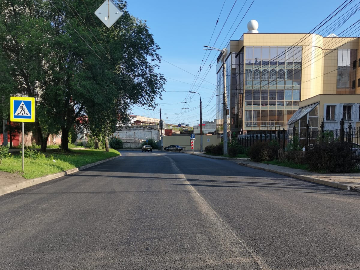 В Воронеже продолжается ремонт городских магистралей.