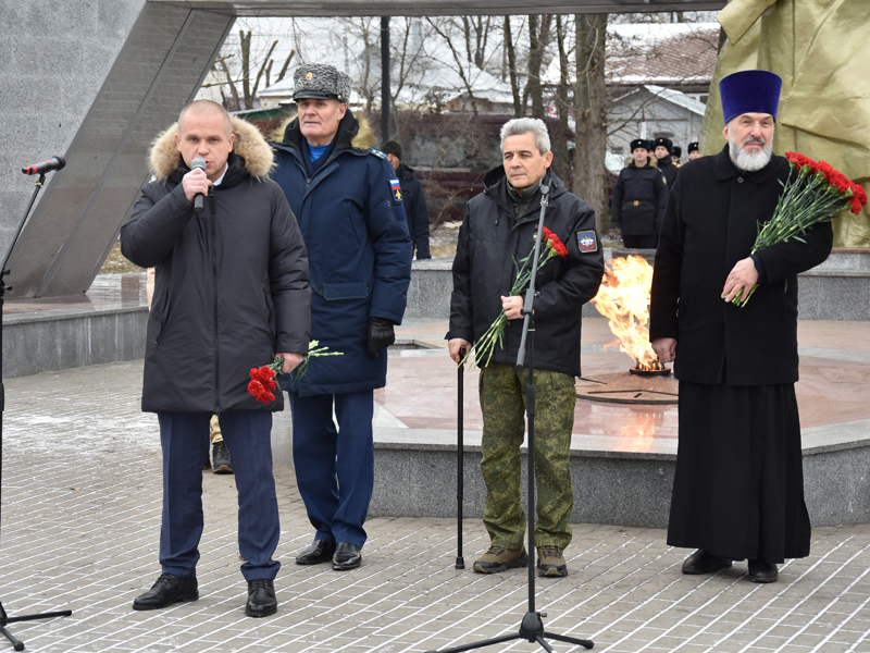 В Железнодорожном районе почтили память защитников Воронежа, героически освобождавших город от немецко-фашистских захватчиков.