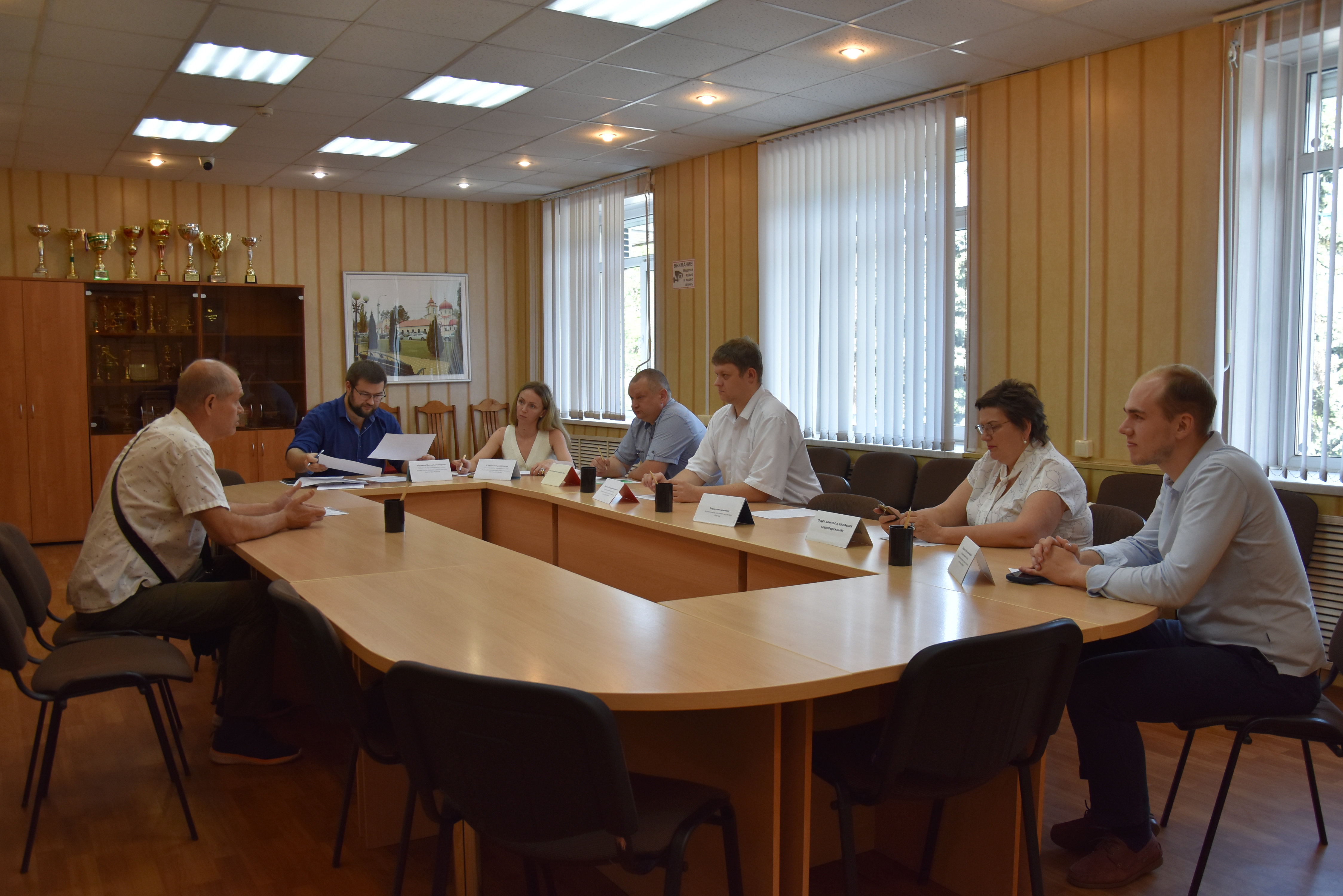 Управа района продолжает работу по пополнению бюджетов города и области.