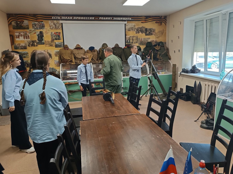 В Воронеже прошел очередной урок мужества. В Воронеже прошел очередной урок мужества.