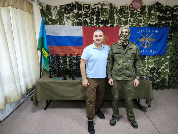 Администрация Воронежа передала очередной груз бойцам на СВО. Администрация Воронежа передала очередной груз бойцам на СВО.
