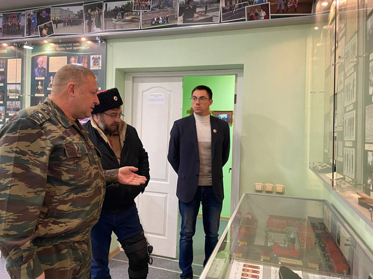 В Воронеже прошла профориентационная экскурсия для ветеранов СВО. В Воронеже прошла профориентационная экскурсия для ветеранов СВО.