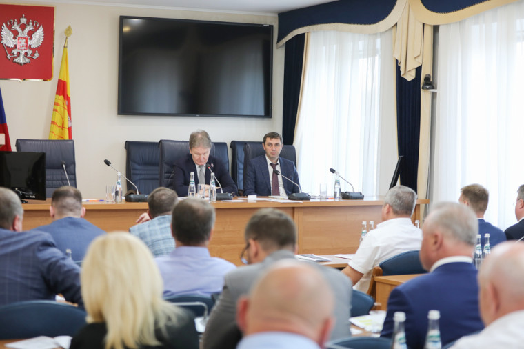 Состоялось сороковое заседание Воронежской городской Думы пятого созыва. Состоялось сороковое заседание Воронежской городской Думы пятого созыва.