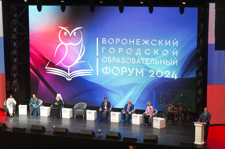 Сергей Петрин: мы планируем не только строить новые социальные объекты, но и ежегодно капитально ремонтировать уже имеющиеся. Сергей Петрин: мы планируем не только строить новые социальные объекты, но и ежегодно капитально ремонтировать уже имеющиеся.